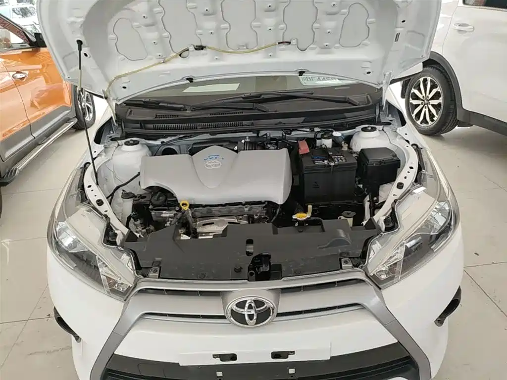 Toyota YARiS L Zhi Xuan 2015 1.5E Auto Charming Edition фото 20