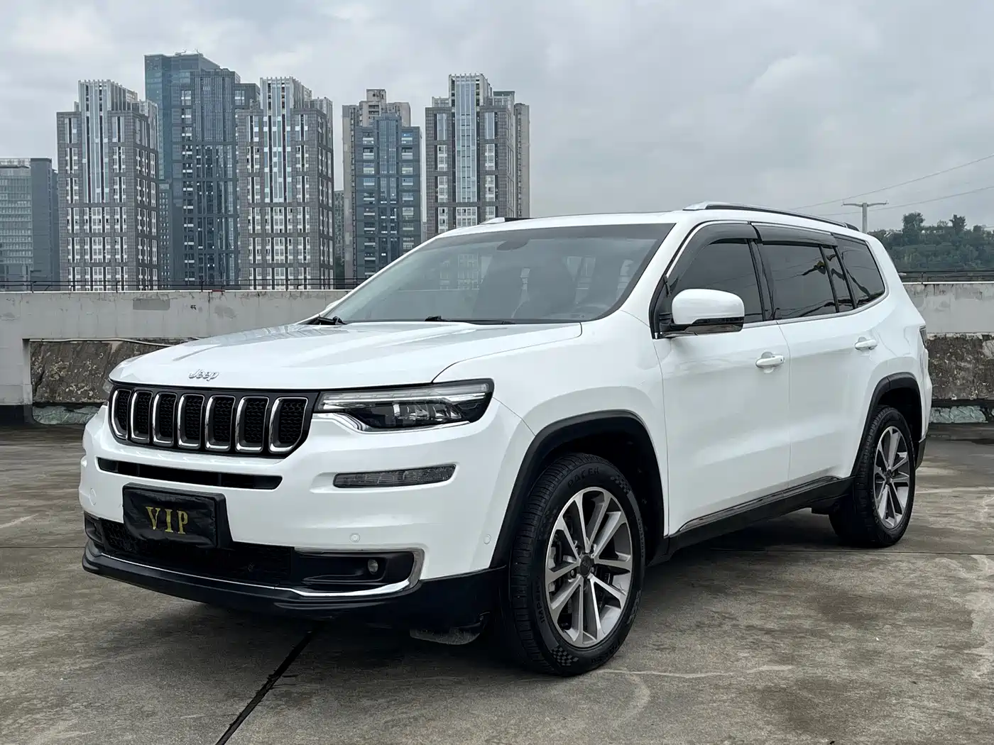 Jeep Grand Commander 2020 2018 2.0T 4WD Royal Edition (China V)