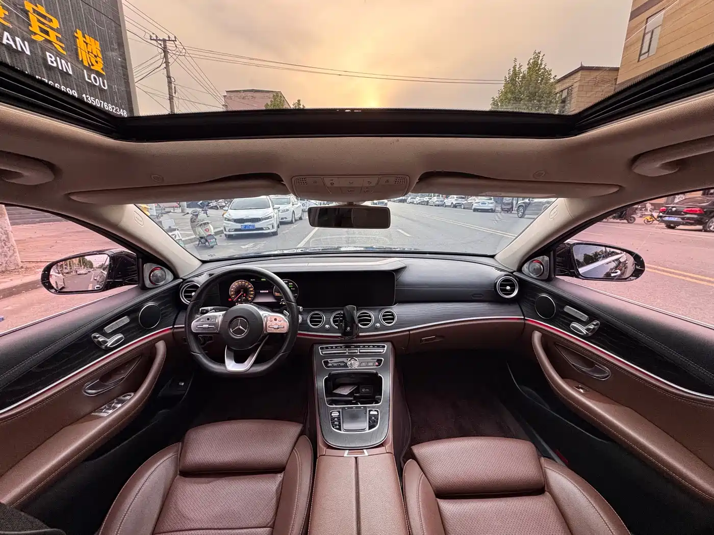Mercedes-Benz E-Class 2019 E 260 L Sport 4MATIC фото 8
