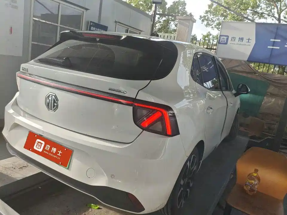 MG MG4 EV 2025 2025 Base Model