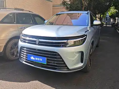 AITO M7