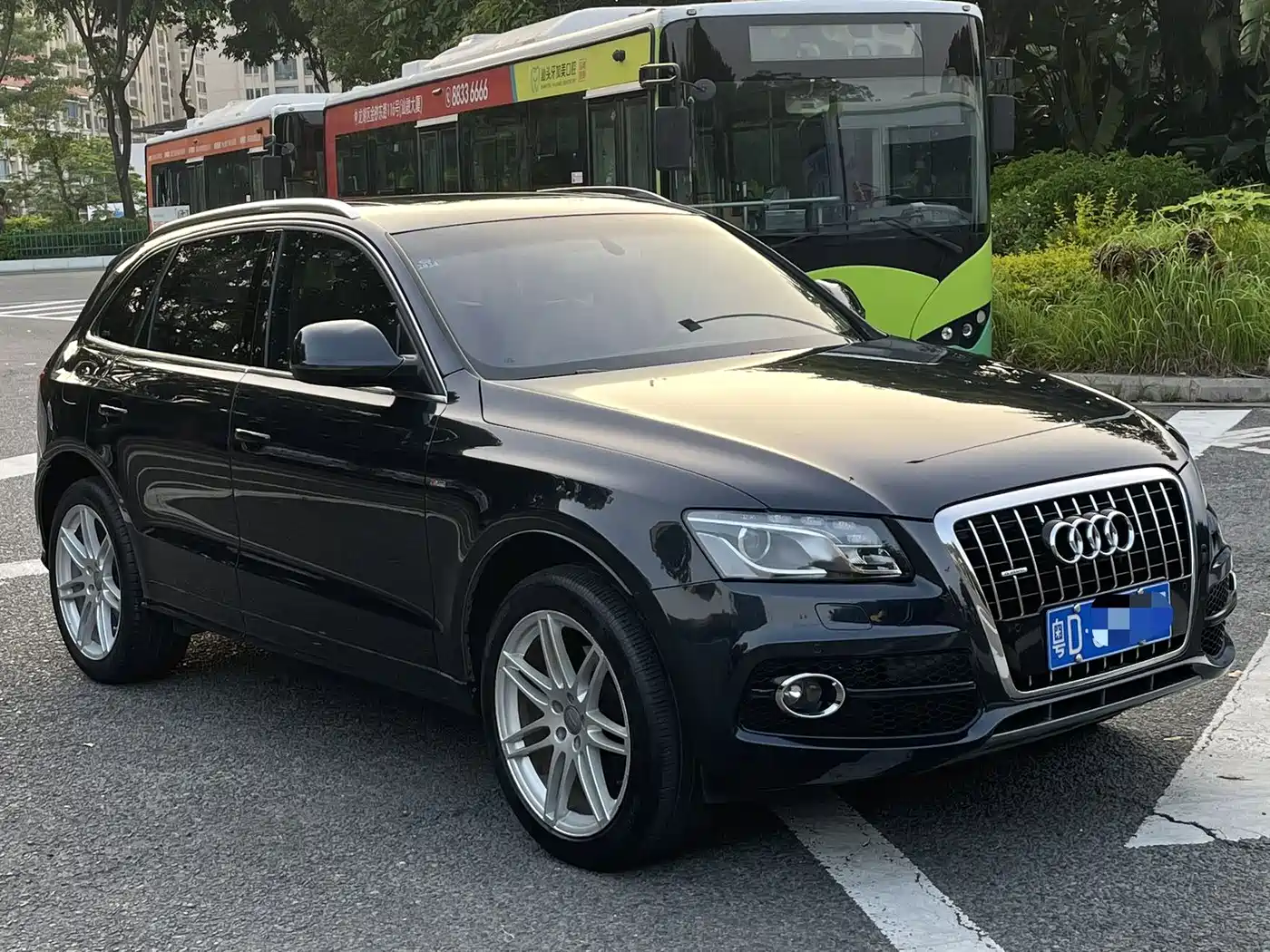 Audi Q5 (Import) 2010 3.2FSI Sport фото 3