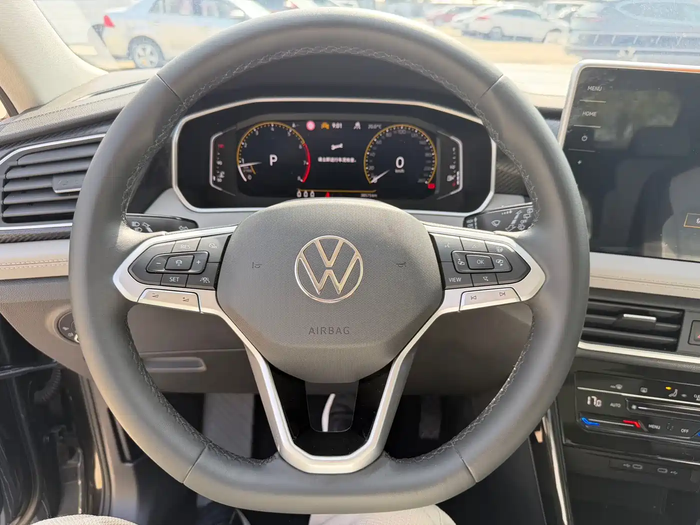 Volkswagen Tayron 2023 280TSI 2WD Luxury Plus Advanced Edition фото 8