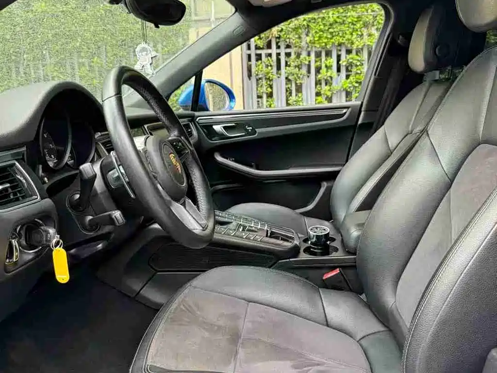 Porsche Macan 2017 Macan 2.0T фото 9