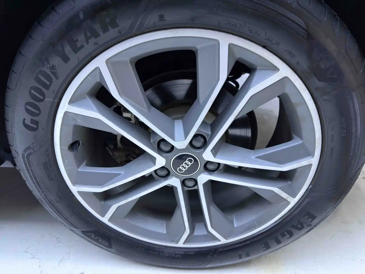 Audi Q3 2023 35 TFSI Fashion Dynamic (1.4T) фото 23