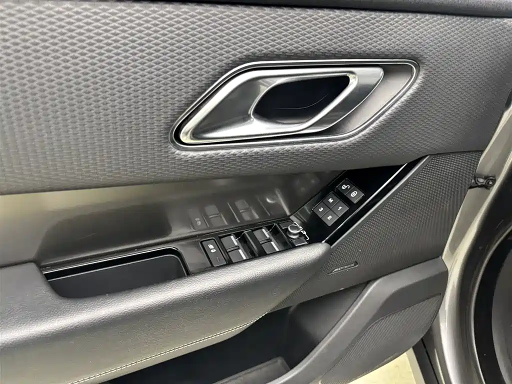 Land Rover Range Rover Velar 2018 P250 S фото 12