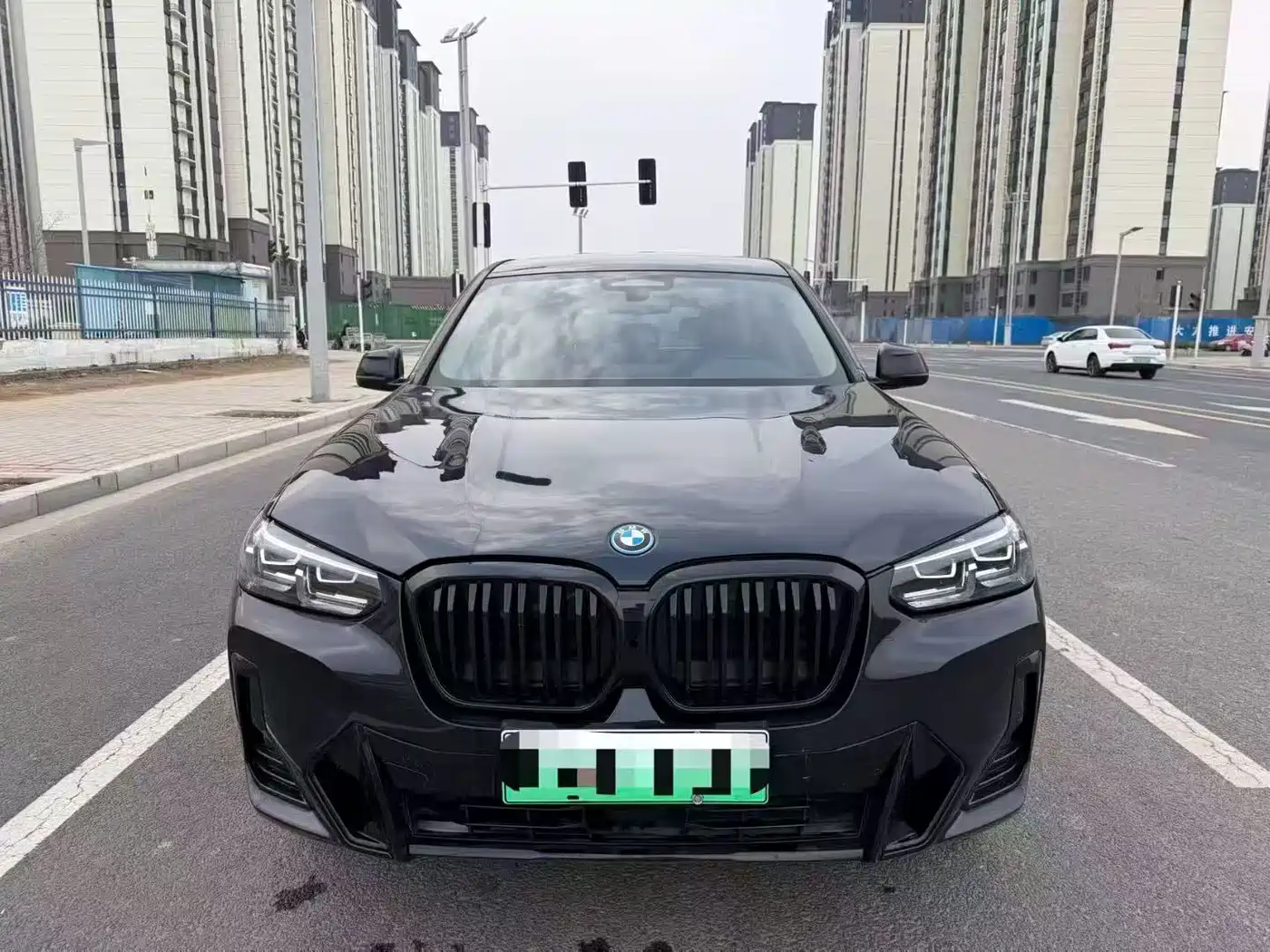 BMW IX3