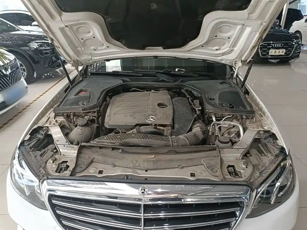 Mercedes-Benz E-Class 2020 E 260 L фото 20