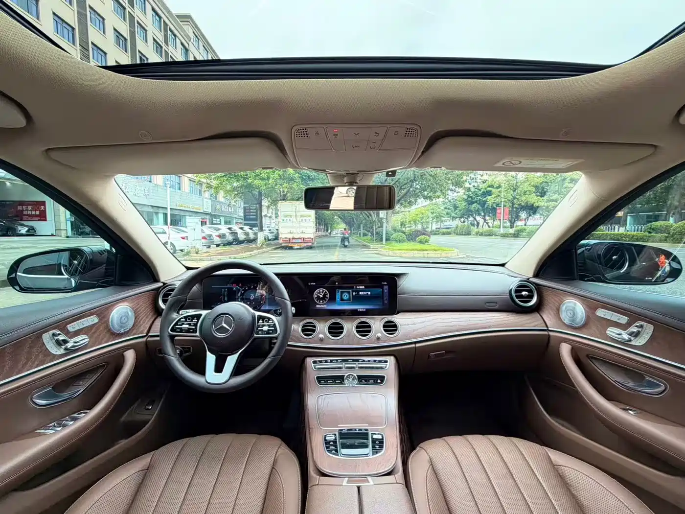 Mercedes-Benz E-Class 2020 Facelift E 300 L Exclusive фото 6