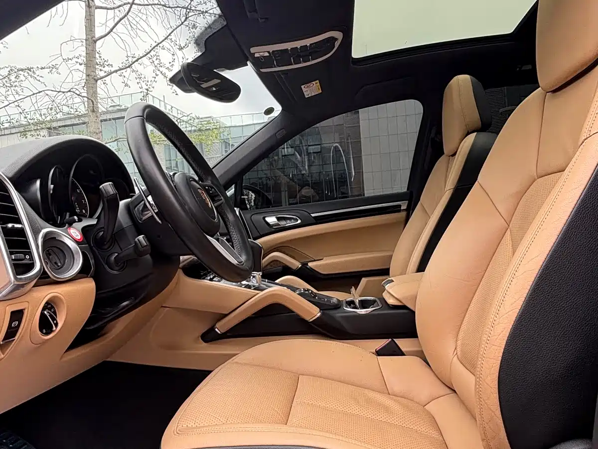 Porsche Cayenne 2016 Cayenne 3.0T фото 6