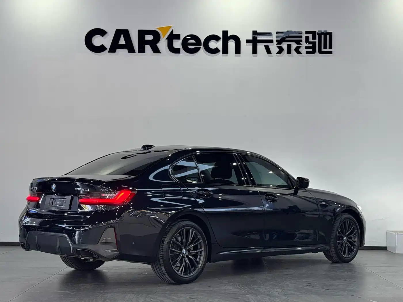 BMW 3 Series 2024 325Li M Sport Shadowline Package фото 29