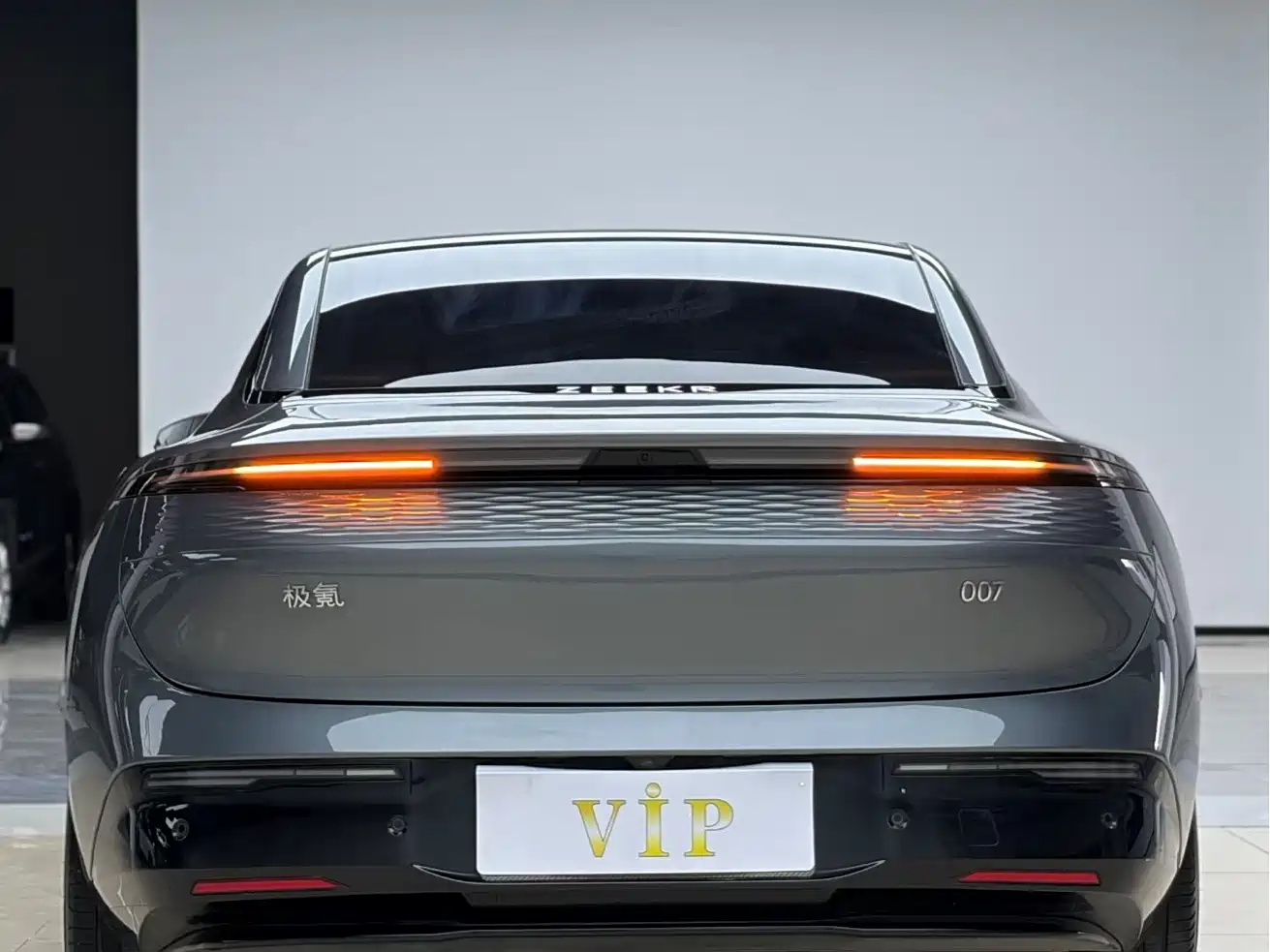 ZEEKR EXTREME KRYPTON 007