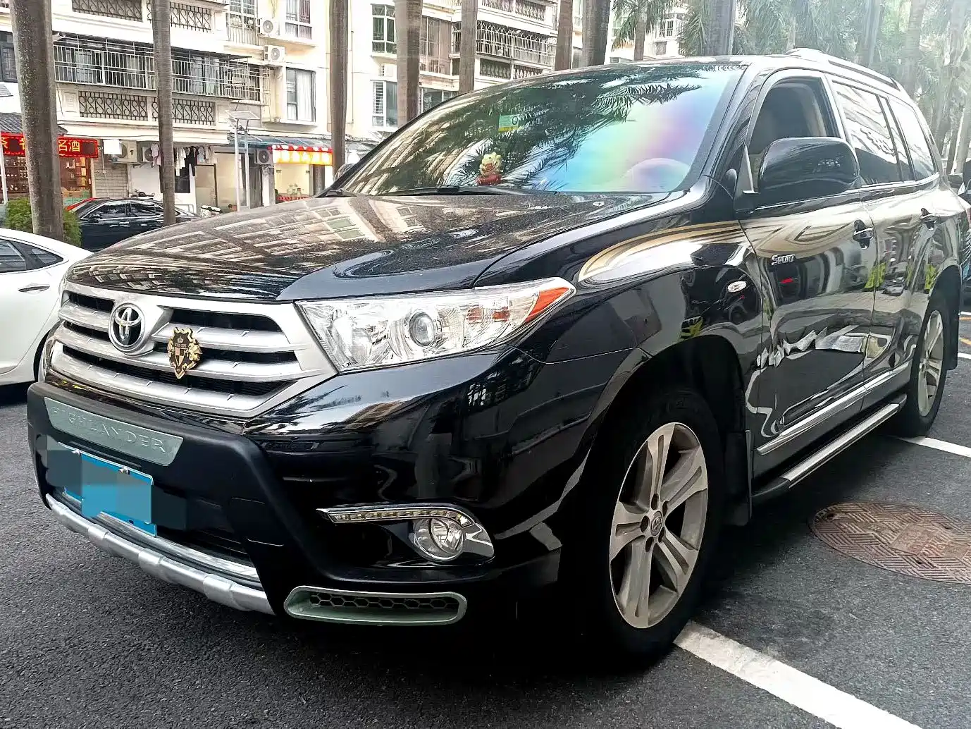 Photo 1 - Toyota Highlander