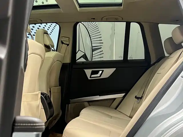 Mercedes-Benz GLK-Class 2013 GLK 300 4MATIC Dynamic Sunroof — фото 5