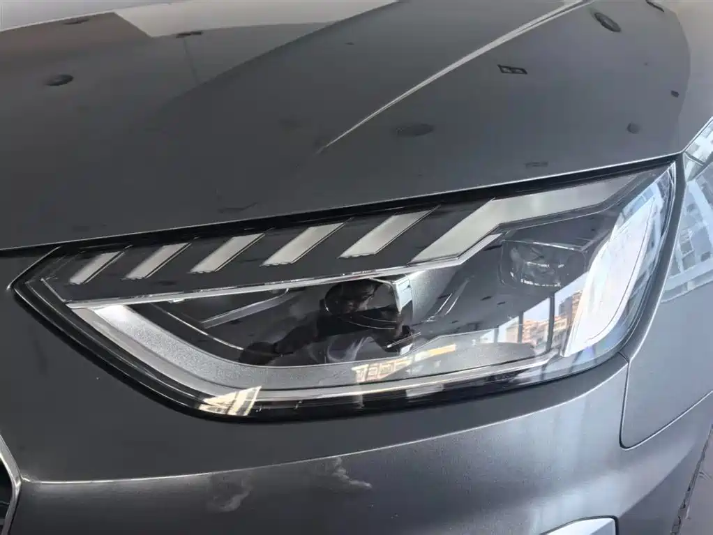 Audi A4L 2020 40 TFSI Luxury Dynamic фото 5