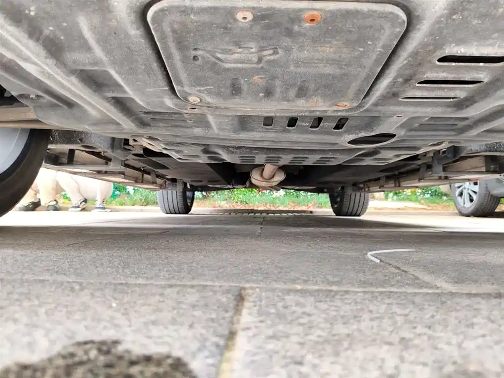 Hongqi HS5 2022 2.0T Smart Connect 4WD Flagship фото 24