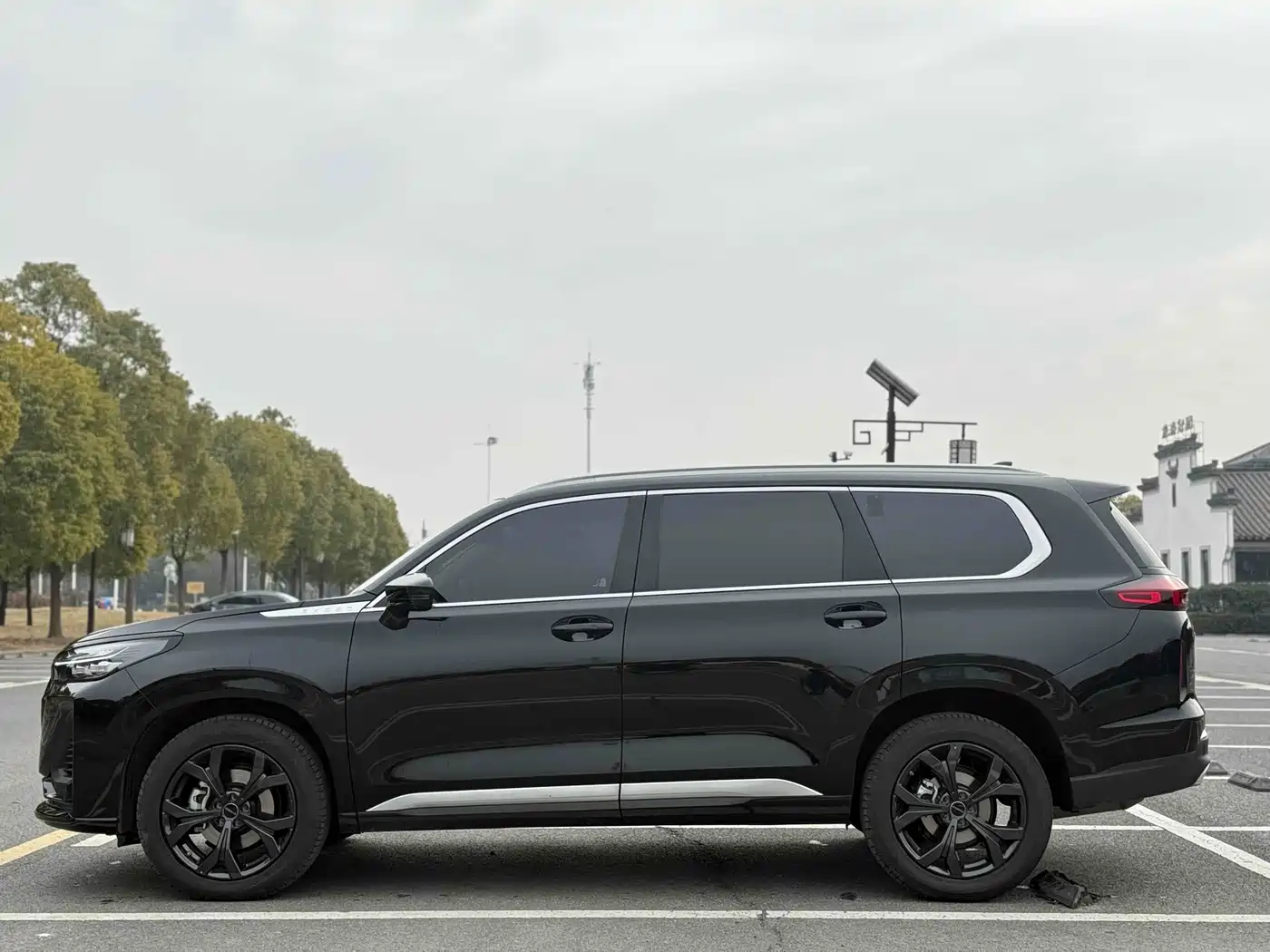 Exeed Landmark 2024 2024 Explore Edition 400T 4WD Starlight 7-seater