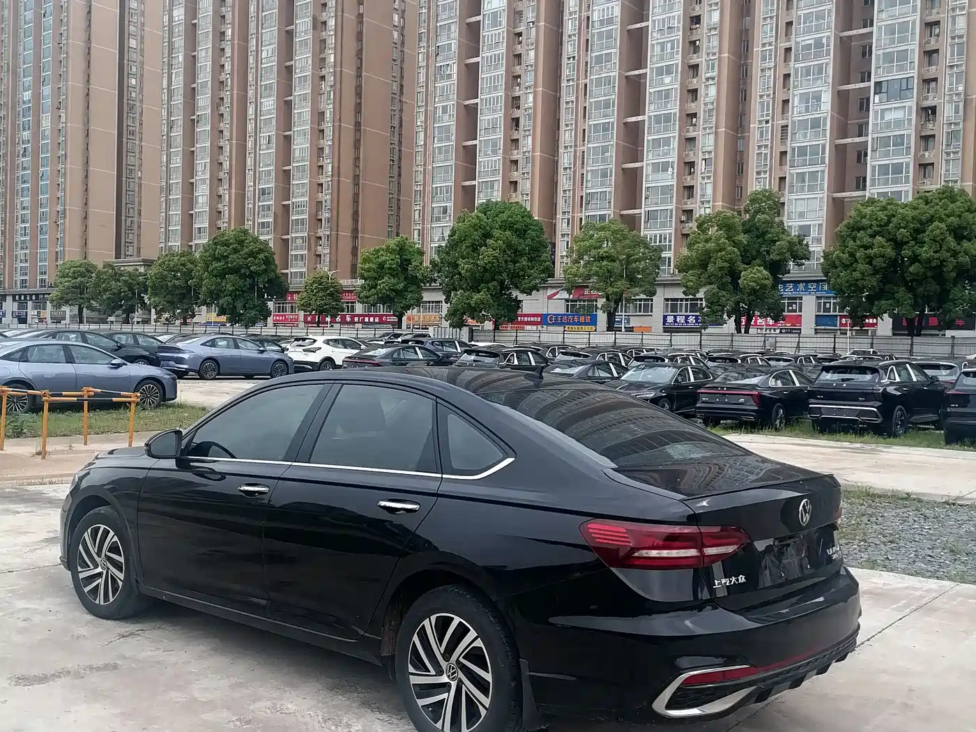 Volkswagen Lavida 2023 280TSI DSG Starlight Comfort Edition фото 9