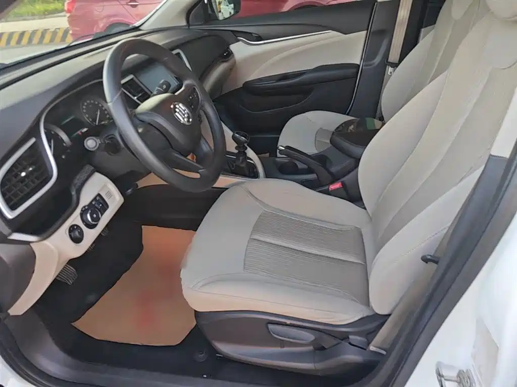 Buick Excelle 2015 15N Manual Elite фото 15