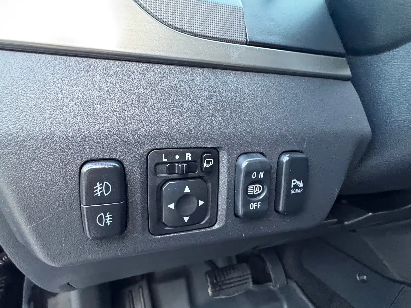 صورة 9 - Mitsubishi Pajero (Import)
