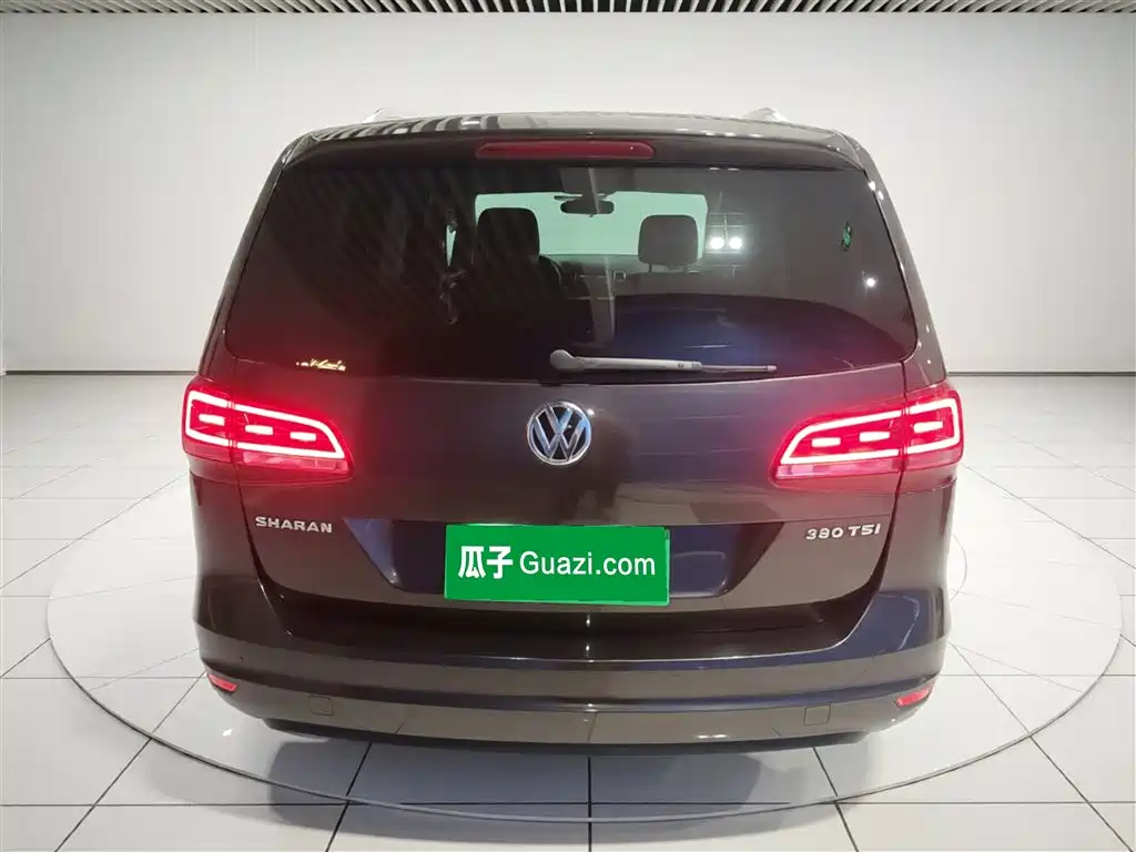 Volkswagen Sharan 2016 380TSI Comfort 7-seater фото 6