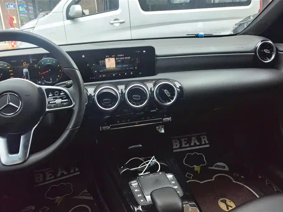 Mercedes-Benz A-Class 2021 A 180 L фото 13