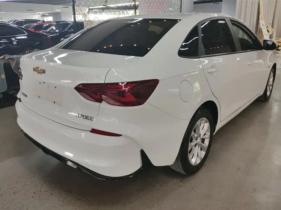 Chevrolet Monza 2023 1.5L Dual-Clutch Enjoyment Edition фото 3