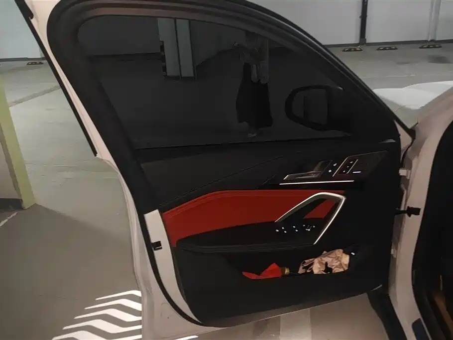 BMW X1 2024 sDrive25Li X Design Package фото 7