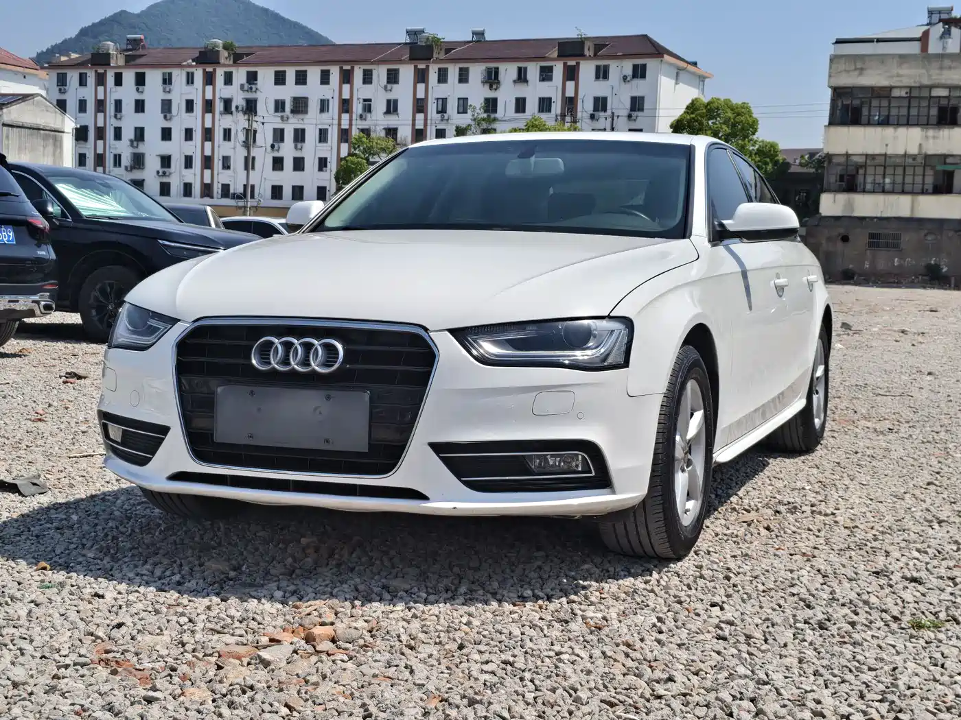 Audi A4L 2013 35 TFSI Automatic Standard