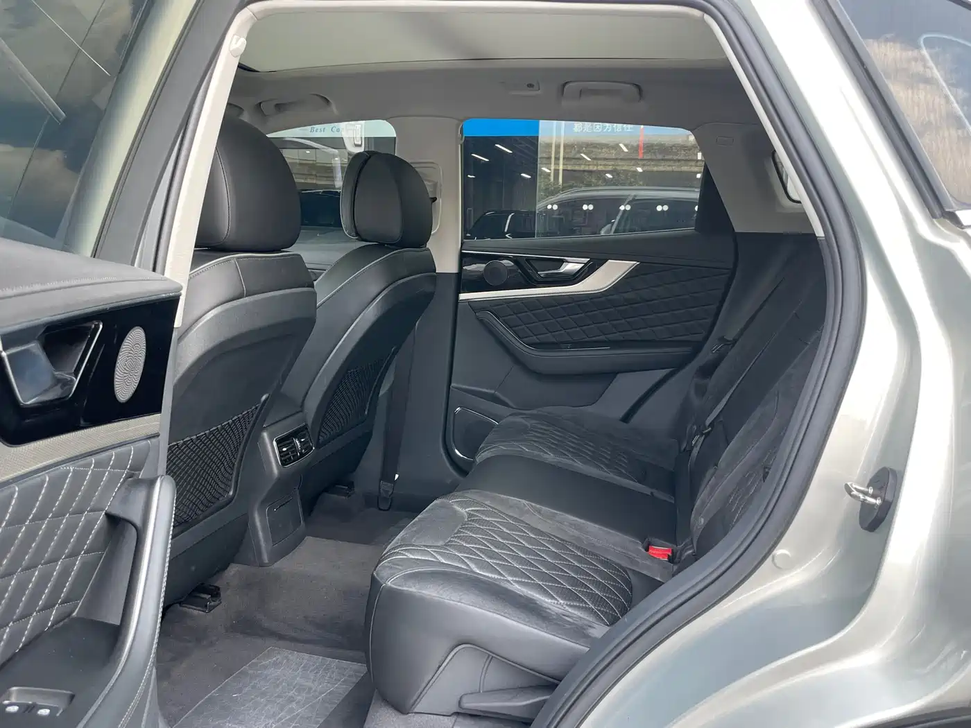 Hongqi HS5 2019 2.0T Smart Connect Enjoy Edition фото 13