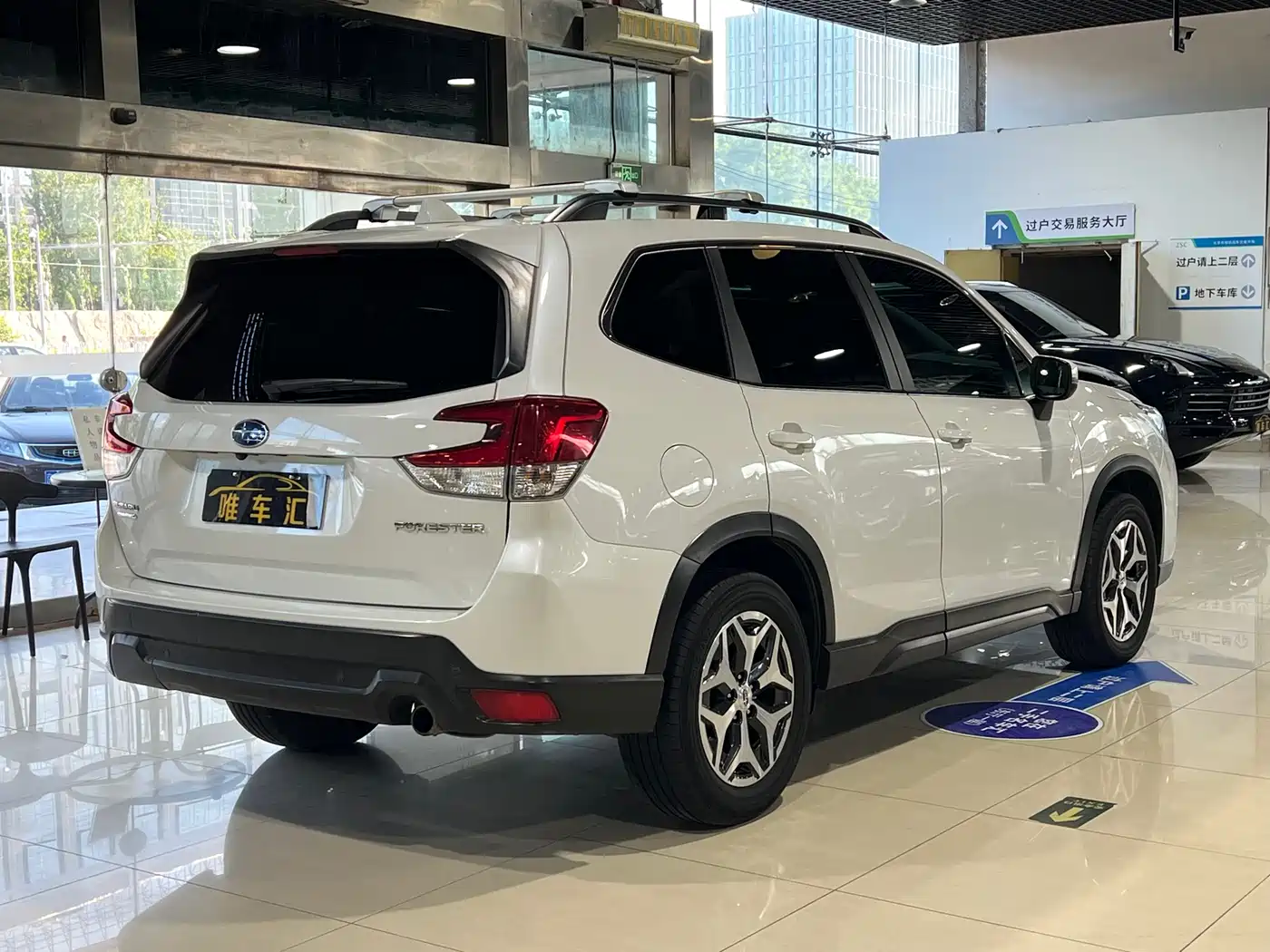Subaru Forester 2019 2.0i Luxury Edition EyeSight фото 4