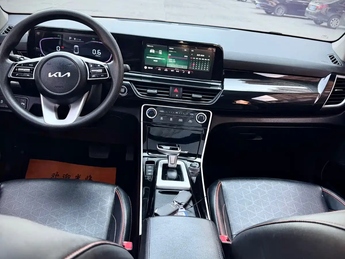 Kia Seltos 2023 1.5L CVT Luxury Edition фото 19