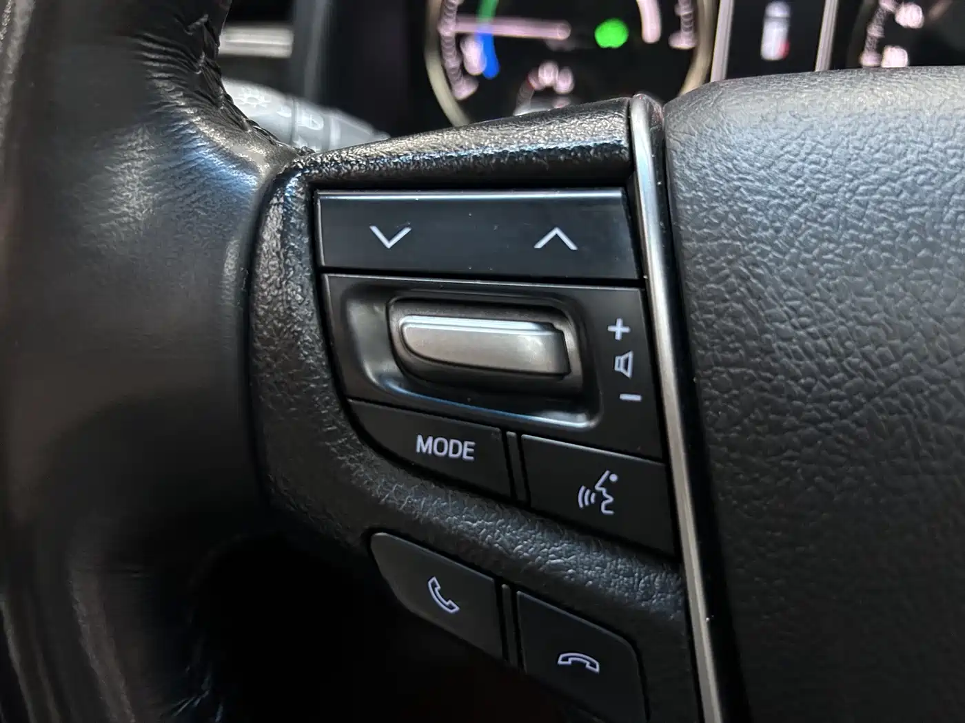 Фото 25 - Toyota Vellfire