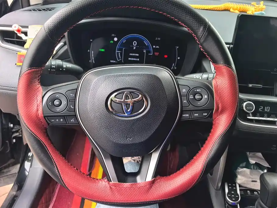Toyota Frontlander 2024 2.0L Smart Hybrid Dual Engine Leading Edition фото 15