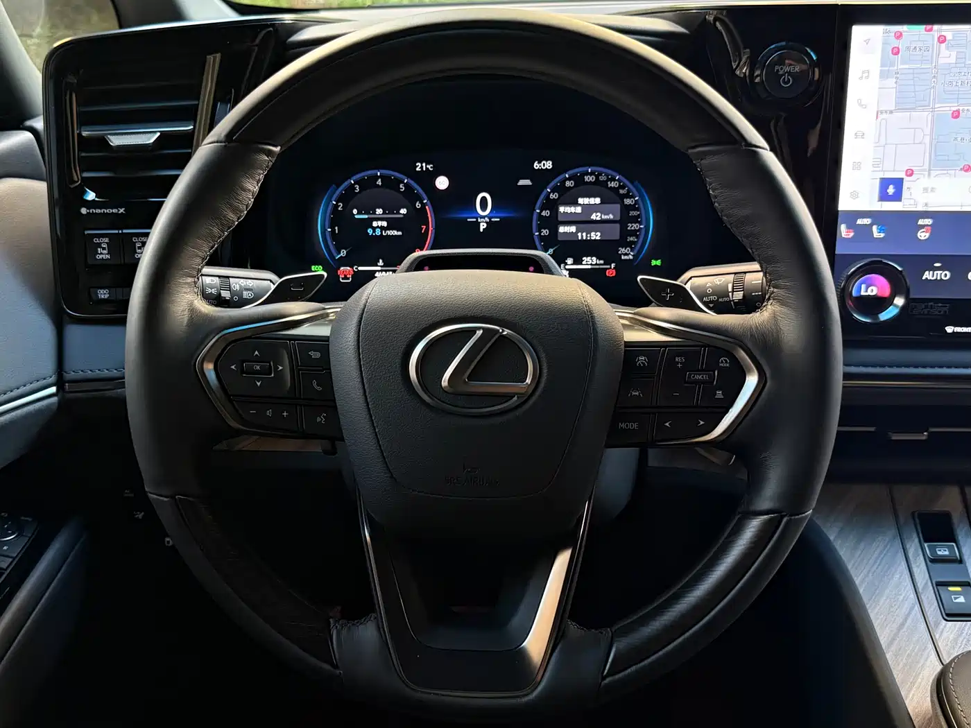Lexus LM 2025 Model 500h Four-Seater Imperial Edition фото 14