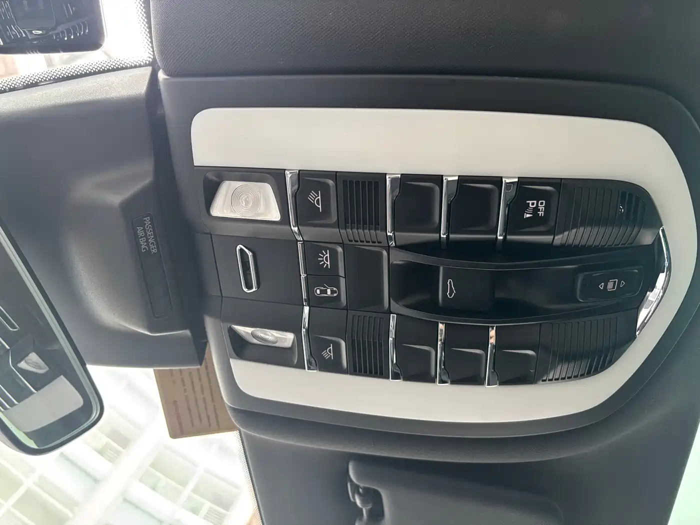 Porsche Macan 2020 Macan 2.0T фото 24