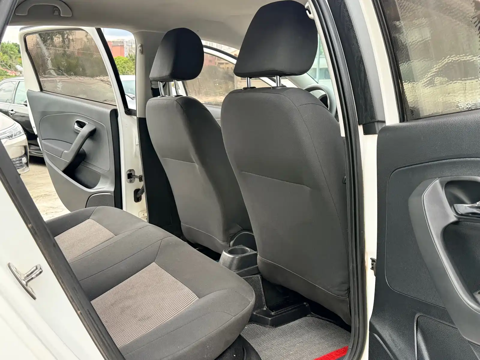 Фото 8 - Volkswagen Polo