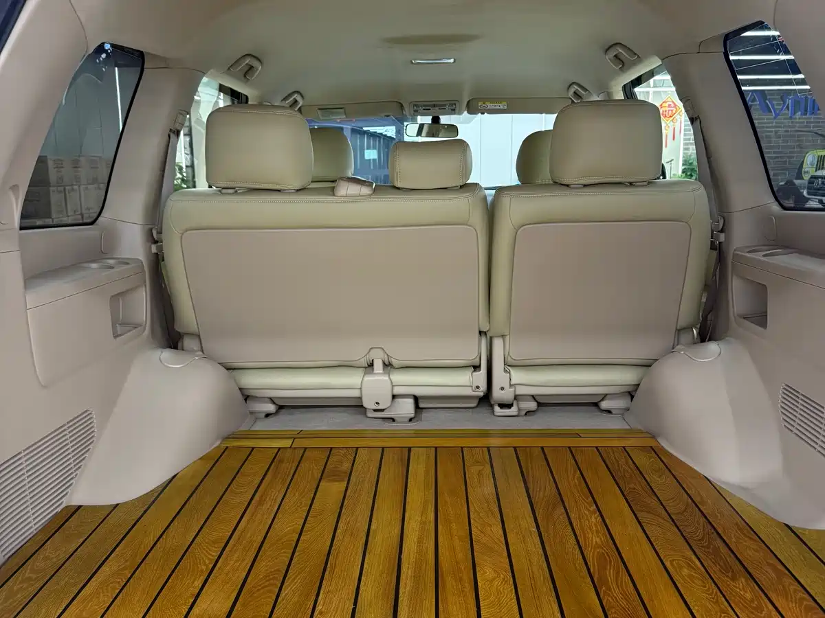 Toyota Land Cruiser (Import) 2015 2015 4.0L V6 Middle East Limited Edition