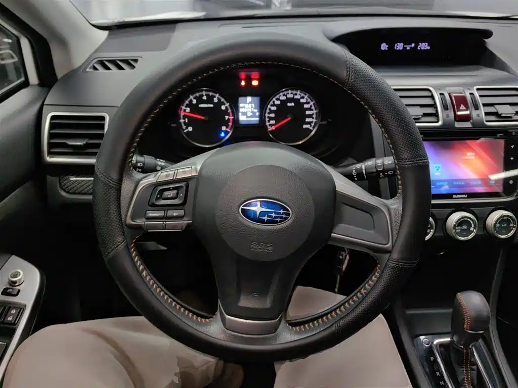 Subaru XV 2015 2.0i Special Sport Edition фото 7
