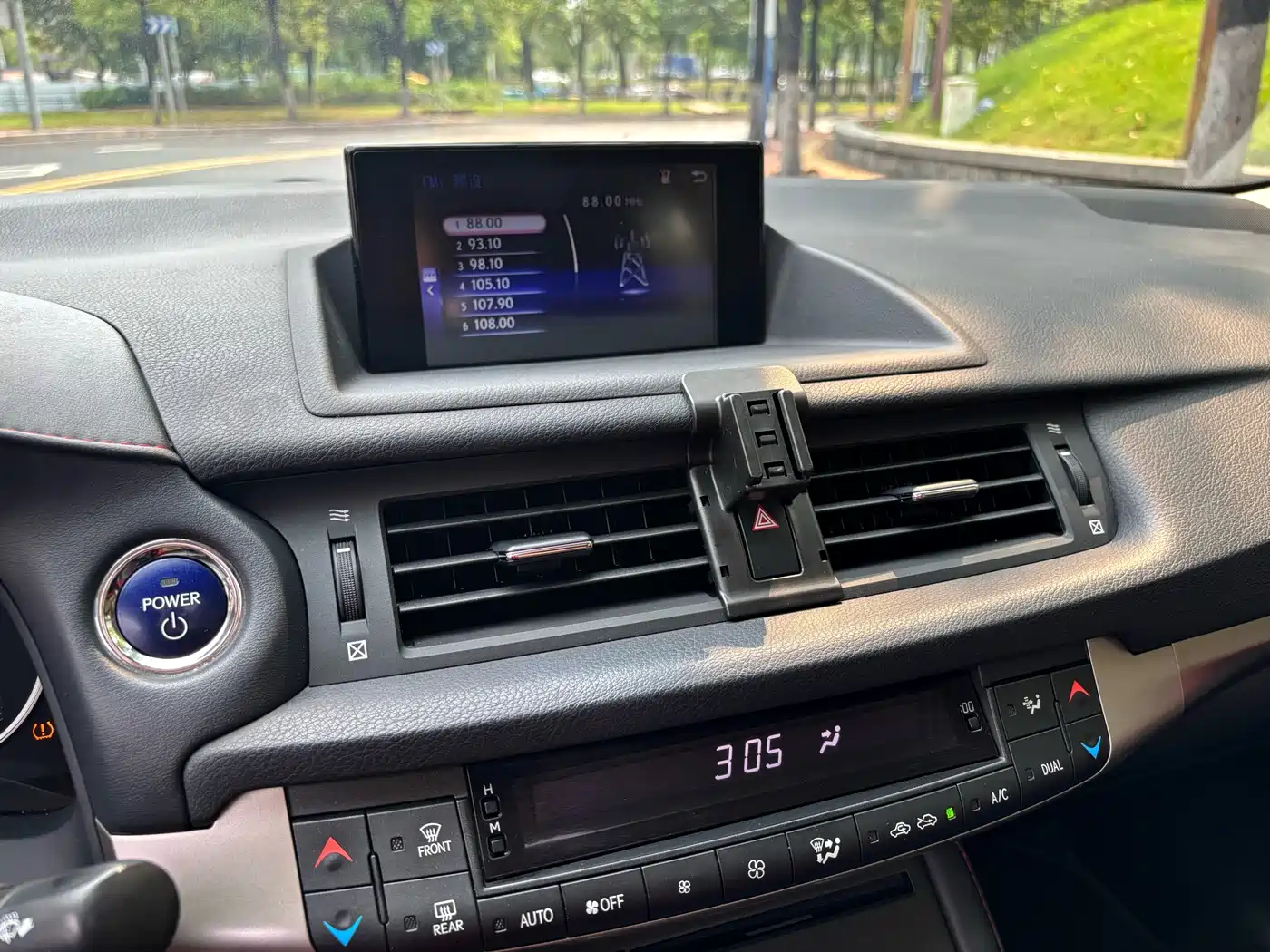 Lexus CT 2017 CT200h Comfort (Single Color, China V) фото 15