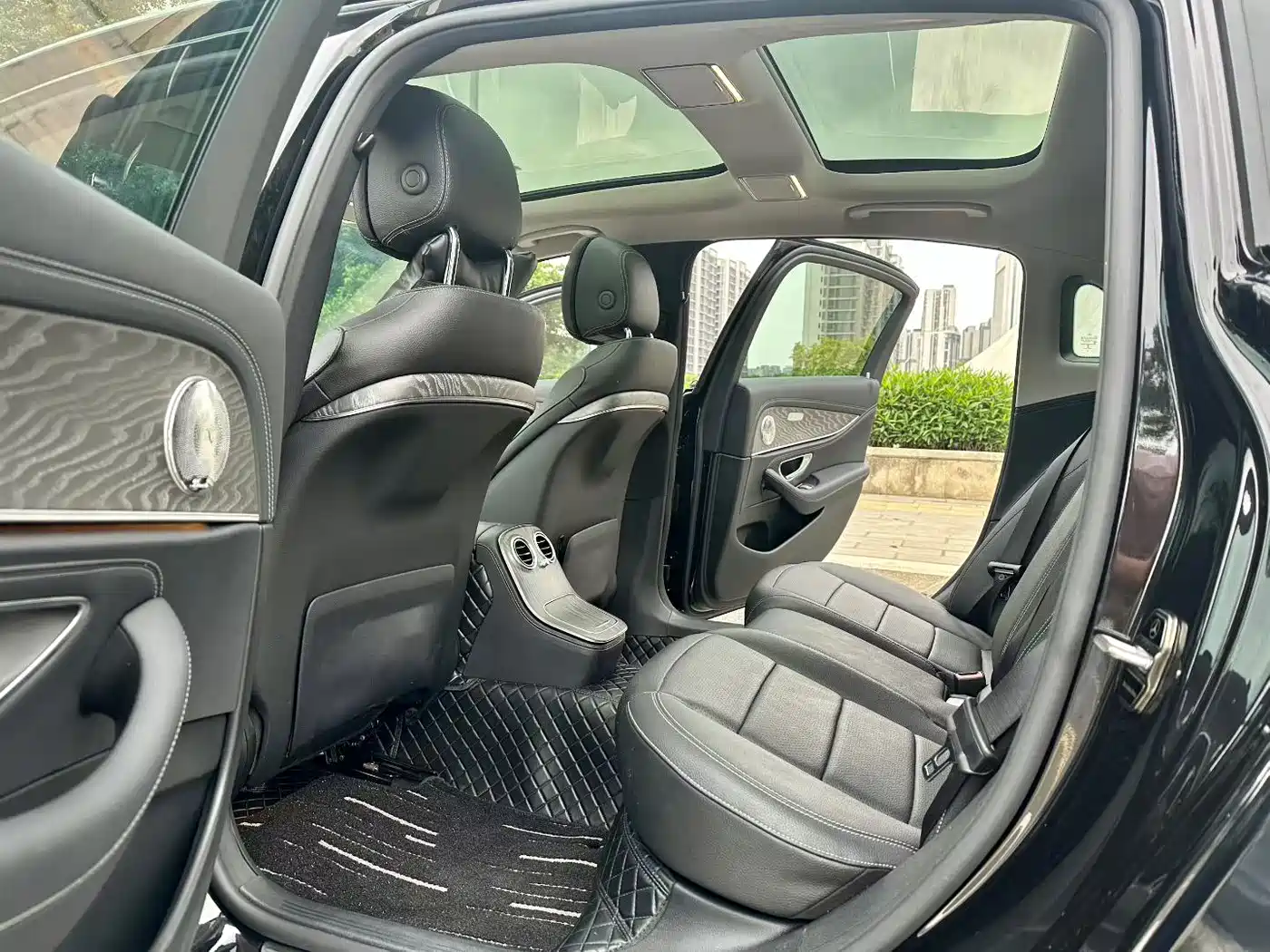 Mercedes-Benz E-Class 2021 Facelift E 300 L Sport Fashion фото 7