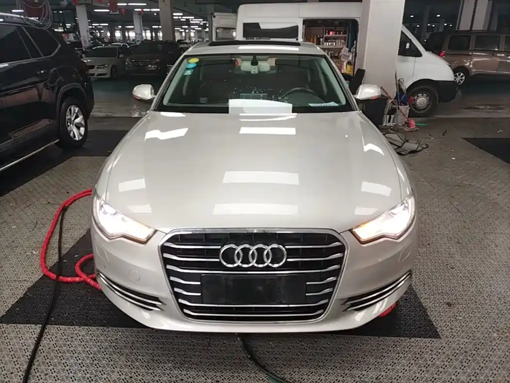 Audi A6L 2015 30 FSI Millionth Anniversary Comfort Enjoyment Type фото 3