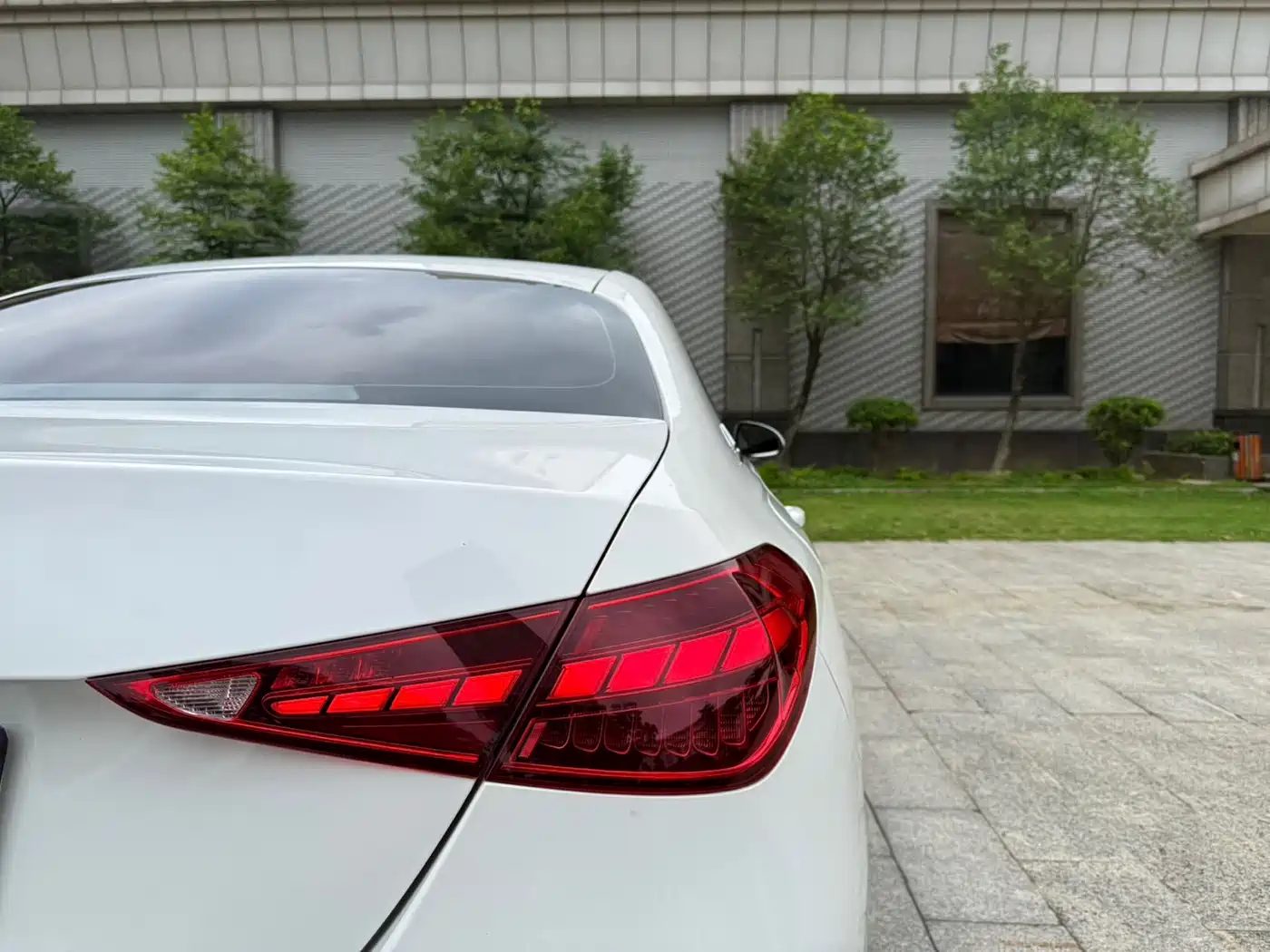 Mercedes-Benz C-Class 2023 Facelift C 260 L Sport Edition фото 16