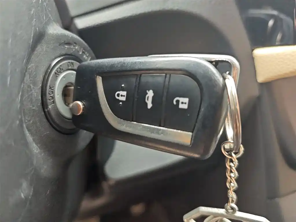 Toyota Levin 2016 1.6G CVT Elite Edition фото 9
