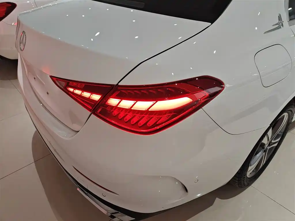 Mercedes-Benz C-Class 2022 Facelift C 200 L Sport фото 8