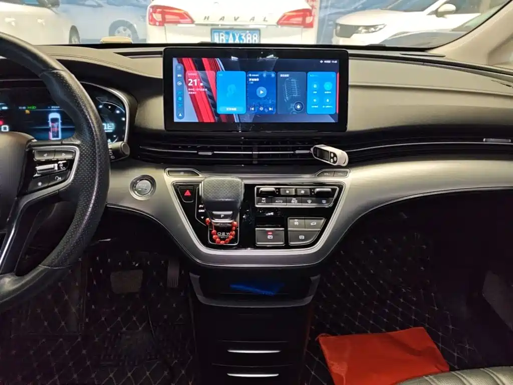 Roewe iMAX8 2023 2022 400TGI Honor Edition