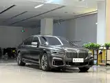 Фото 3 - BMW 7 Series