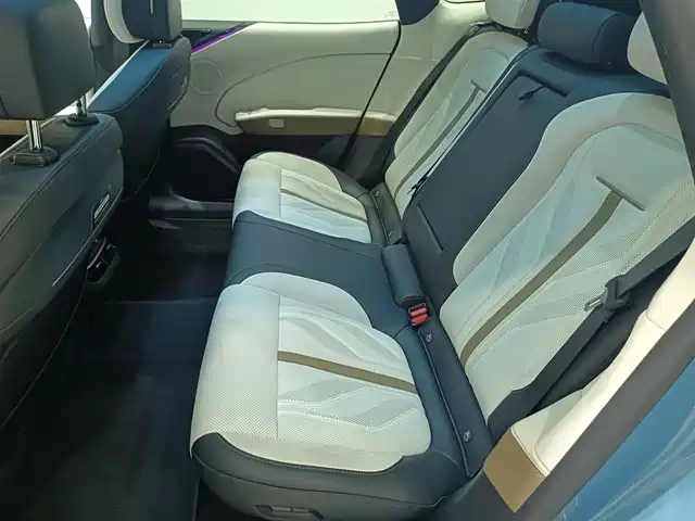 ZEEKR 007GT 2025 AWD Smart Drive 75kWh — фото 2