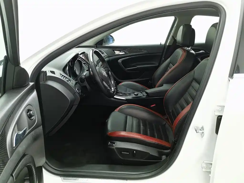 Buick Regal 2012 Model GS 2.0T Super Sport фото 10
