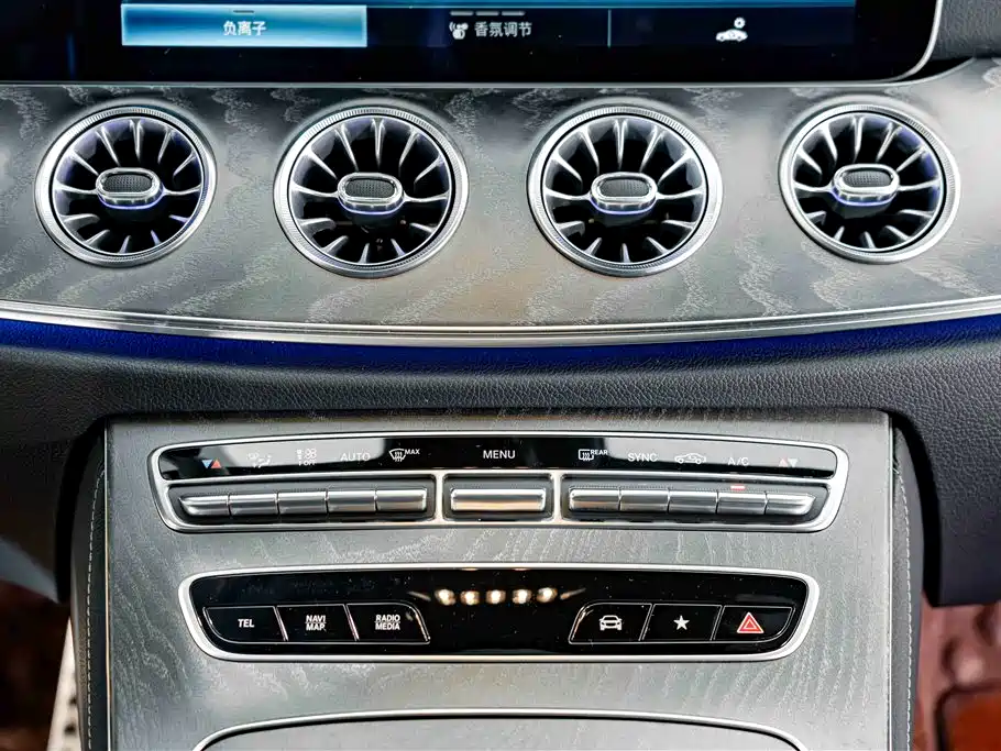 Mercedes-Benz CLS 2023 2022 CLS 300 Luxury